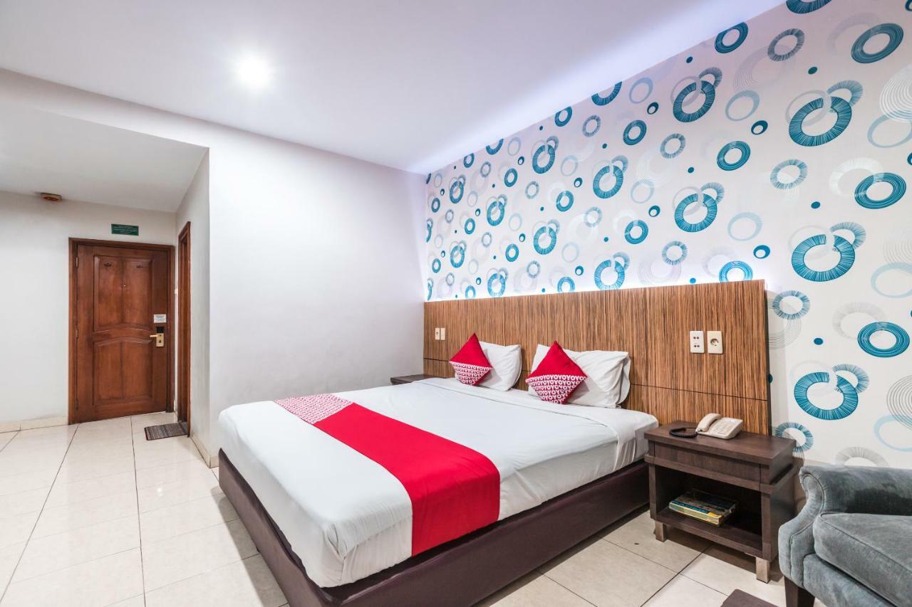 Oyo 1475 Alia Matraman Syariah Near Rs Premier Jatinergara Hotel Jakarta Luaran gambar